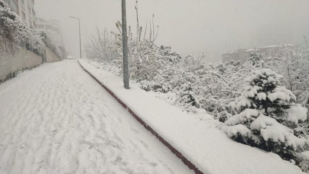 Samsun'a kar yağdı! Samsun'dan kar fotoğrafları