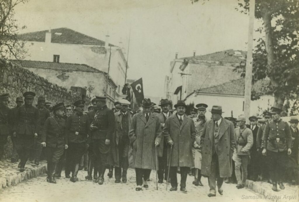 Samsun'da Cumhuriyet Bayramı'nın 10'uncu Yıl Kutlamaları eski fotoğraflar