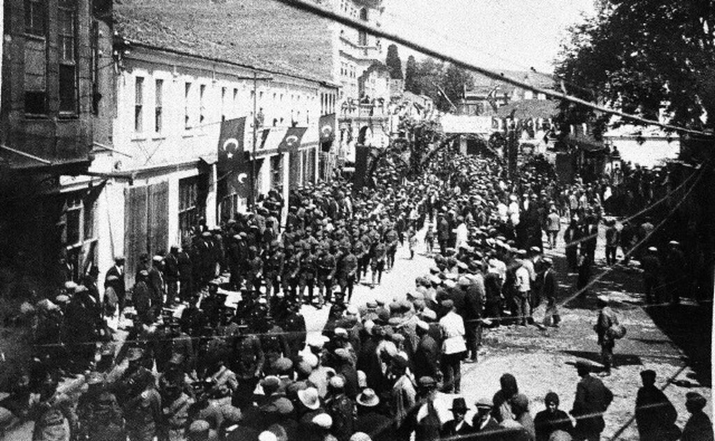 Samsun'da Cumhuriyet Bayramı'nın 10'uncu Yıl Kutlamaları eski fotoğraflar