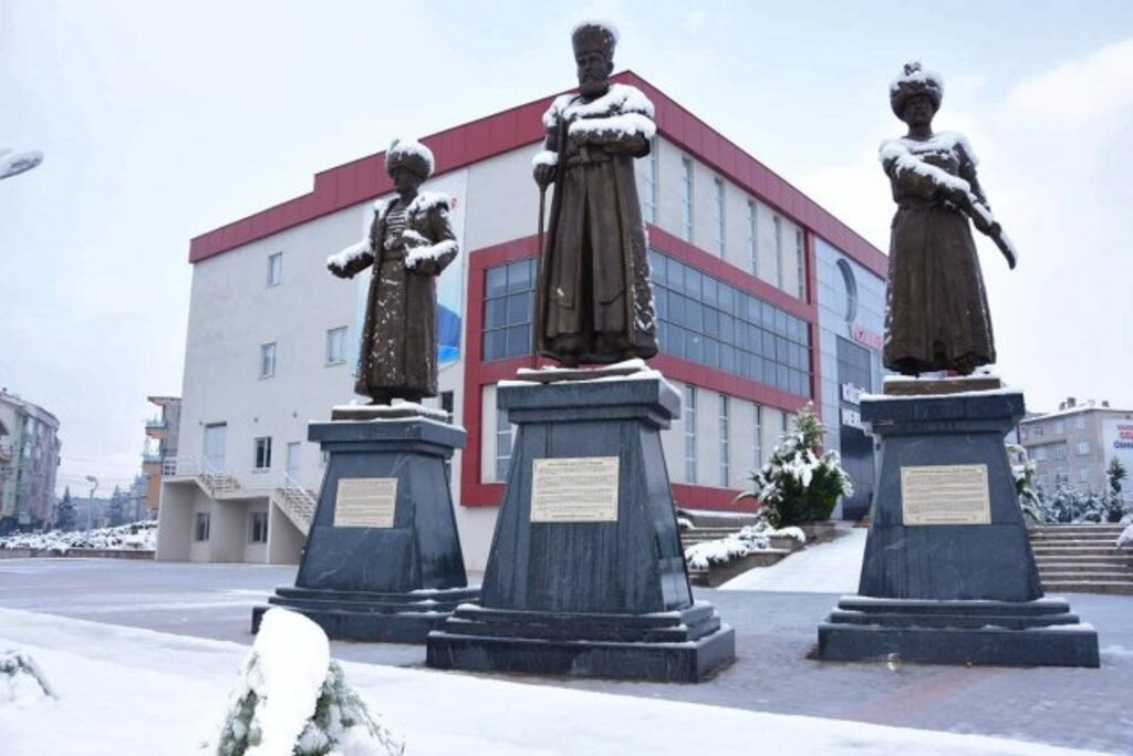 Samsun'un Vezirköprü ilçesinden kartpostallık kar manzaraları
