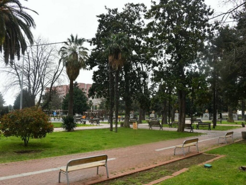 Samsun'da KoronaVirüs nedeniyle cadde ve yollar bomboş