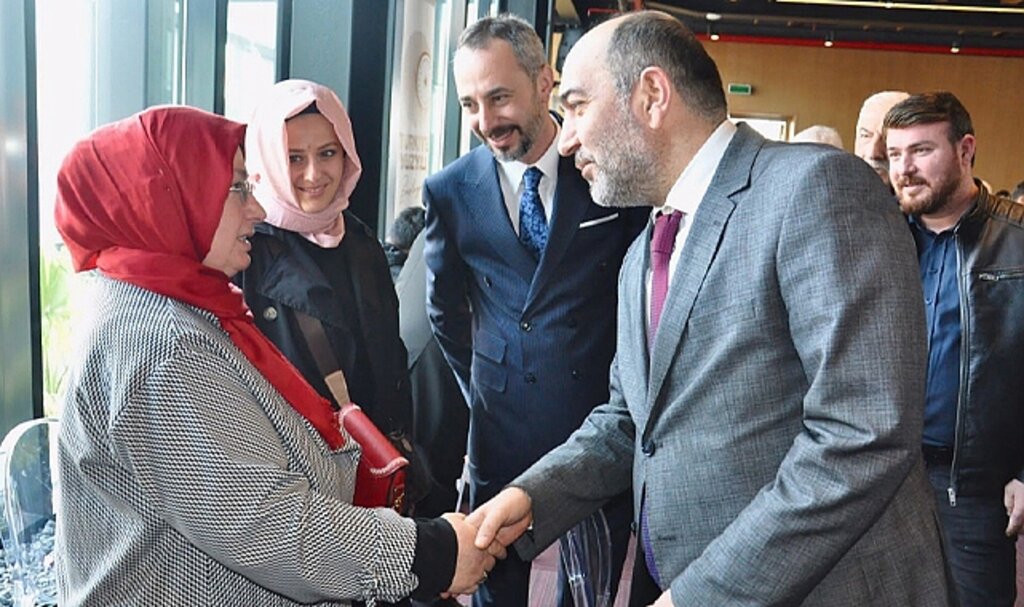 AK Parti Samsun Milletvekili aday adayı Üstün temayülde ilgi ile karşılaştı