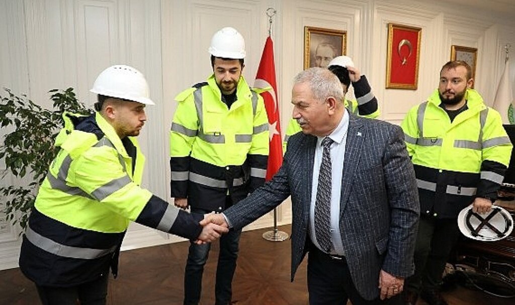 İlkadım Belediyesi 4 mühendisini deprem bölgesine gönderdi