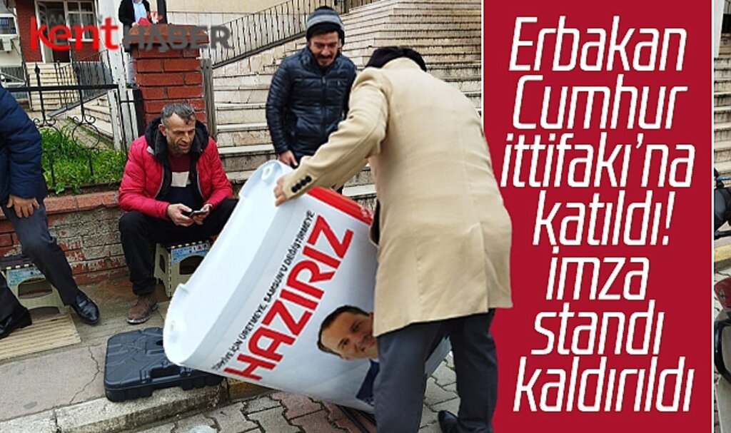 Samsun'da Yeniden Refah Partisi Erbakan için kurduğu imza standını kaldırdı