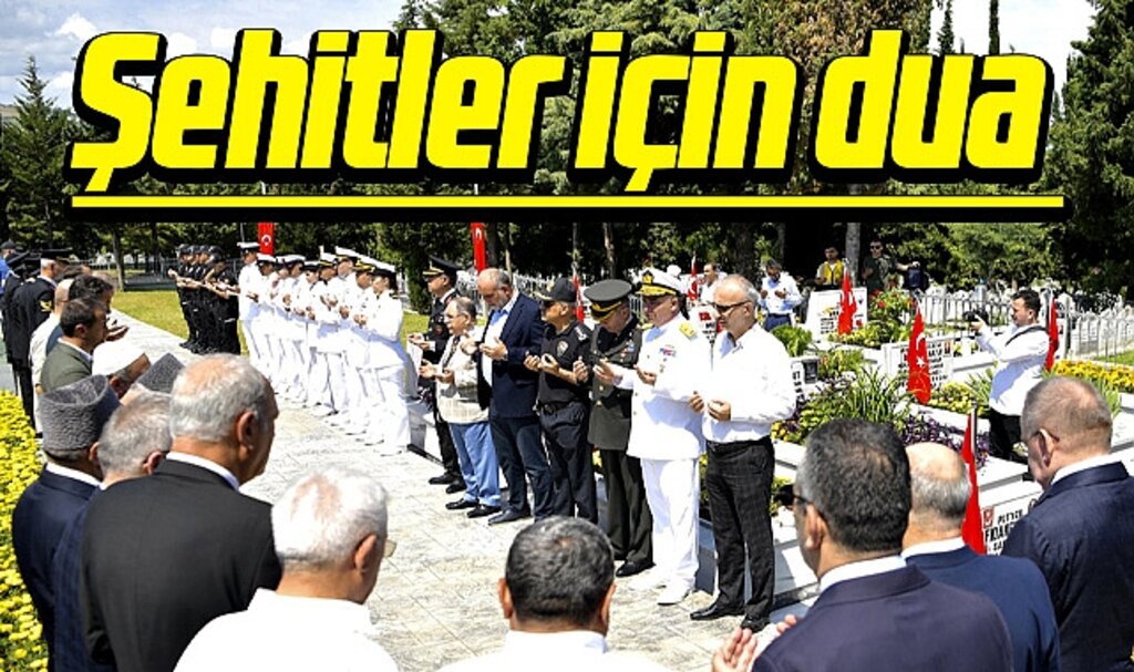 Samsun'da 15 Temmuz'un 7. yılında şehitlikte tören gerçekleştirildi