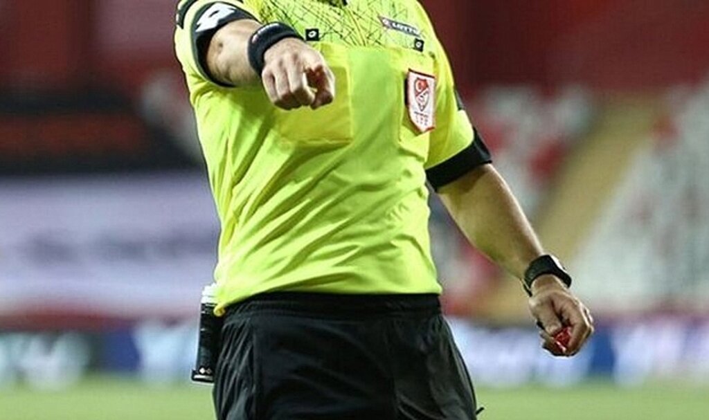 Samsunsspor Fenerbahçe maçının hakemi kim oldu
