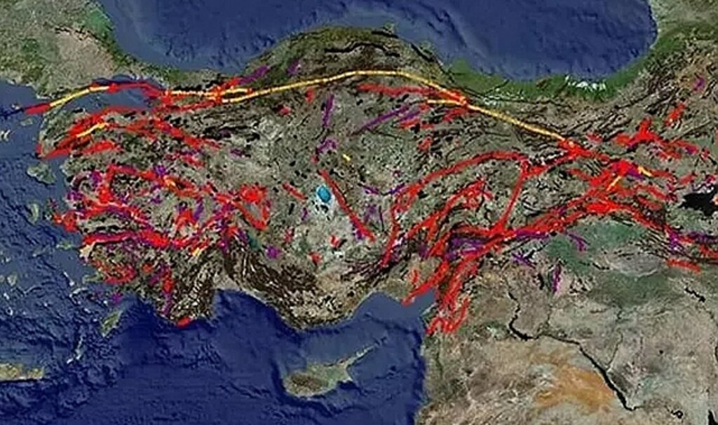 Deprem riski taşıyan ve diri fay hattının geçtiği şehirlerin listesi