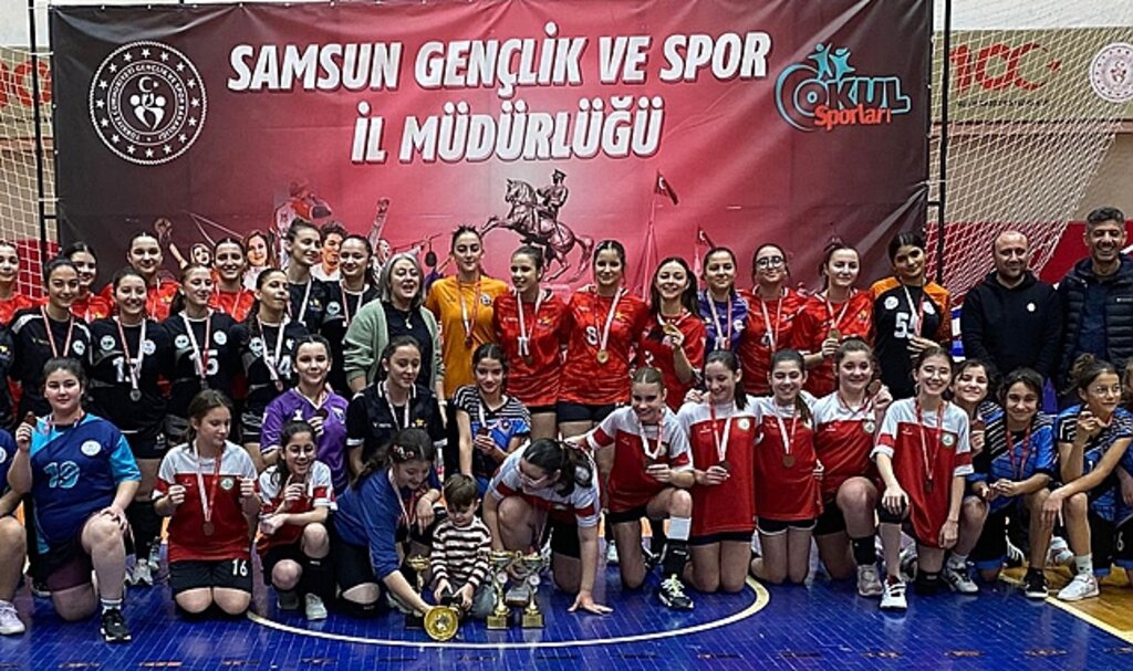 Samsun'da Hentbol Küçükler İl Birinciliği müsabakalarında derece alan kulüpler belli oldu
