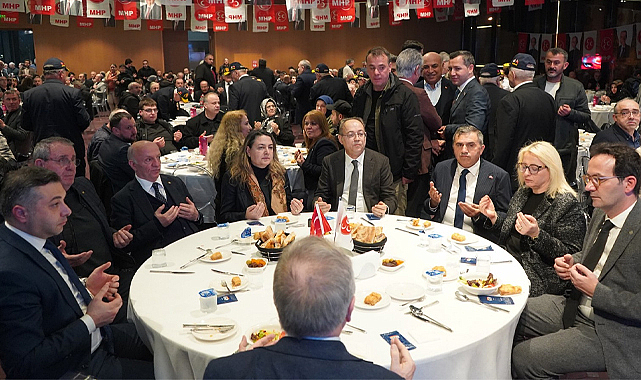 Samsun'da MHP İl Başkanlığı iftar yemeği programı düzenledi