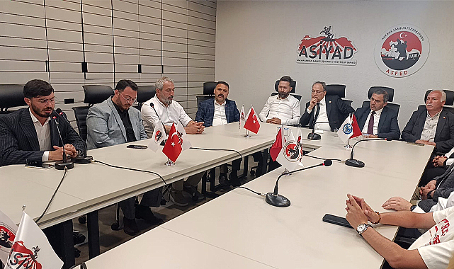İlyas Topsakal, ASFED Samsun İl Başkanlığını ziyaret etti