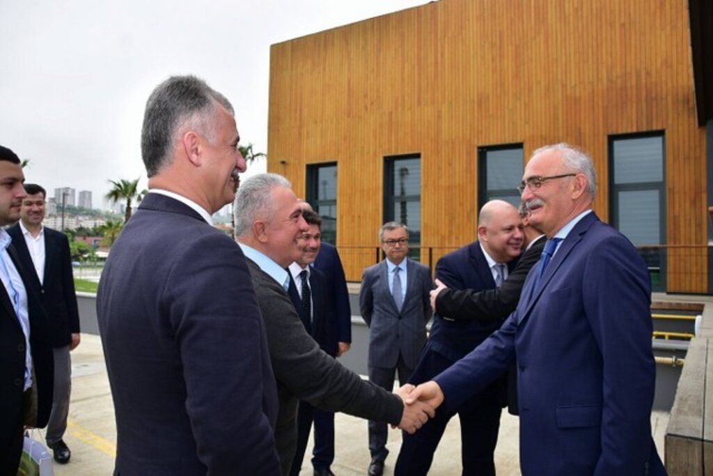Yusuf Ziya Yılmaz Samsun'a gelen Ruslara atasözü ile mesaj verdi