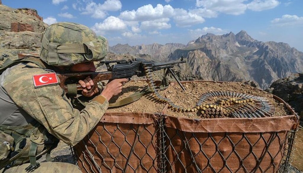 Tunceli'nin Ovacık ilçesindeki operasyonda 4 terörist etkisiz hale getirildi