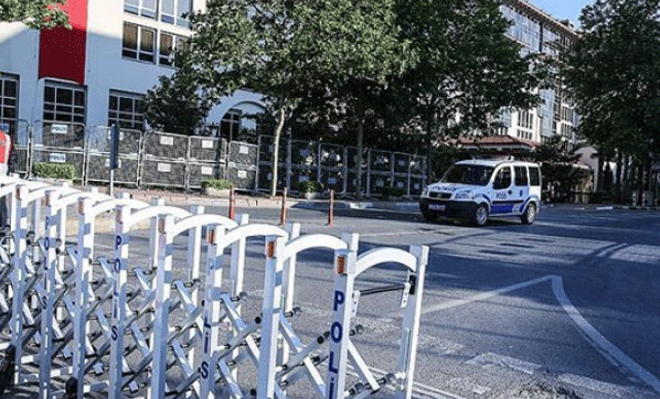 FETÖ vakıflardan 10 milyon 500 bin lira zarara uğradı