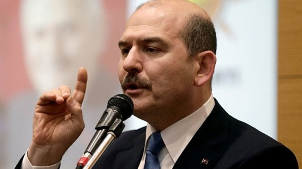 Süleyman Soylu polislerin yeni kıyafetler kullanmaya başlayacağını açıkladı
