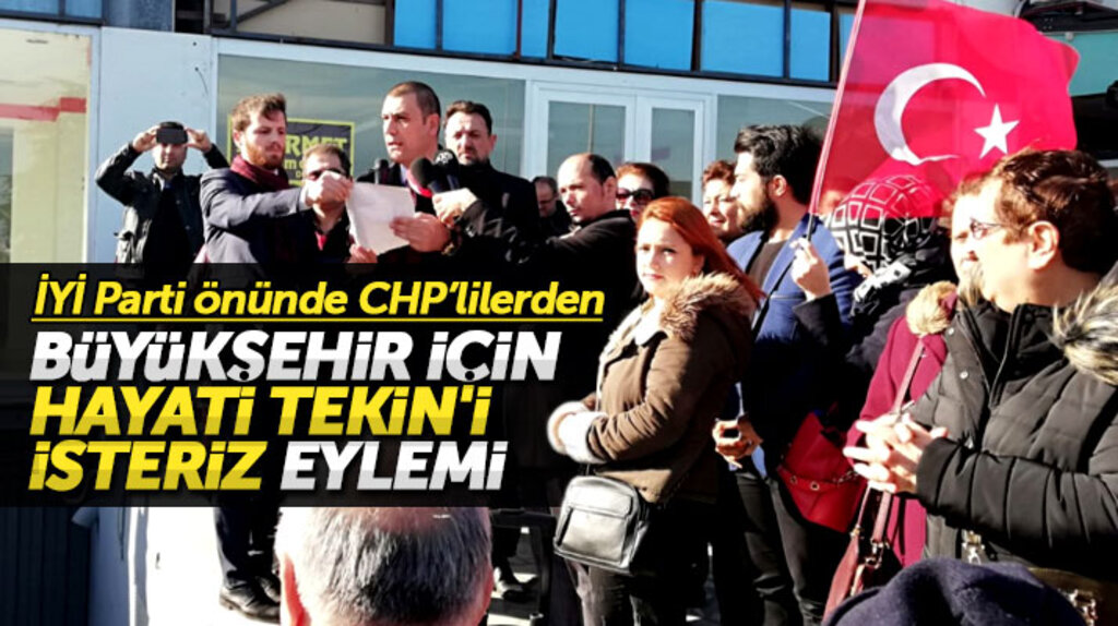 İYi Parti Samsun İl Başkanlığı önünde Hayati Tekin'i isteriz eylemi