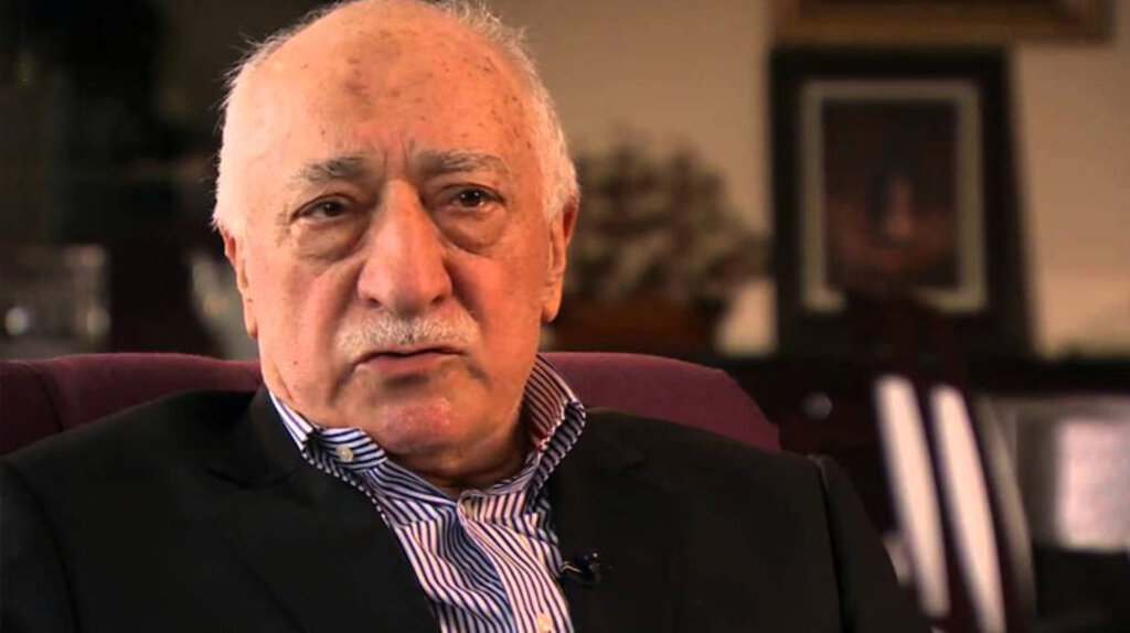 Fetullah Gülen ile birlikte 130 kişi vatandaşlıktan çıkartılıyor