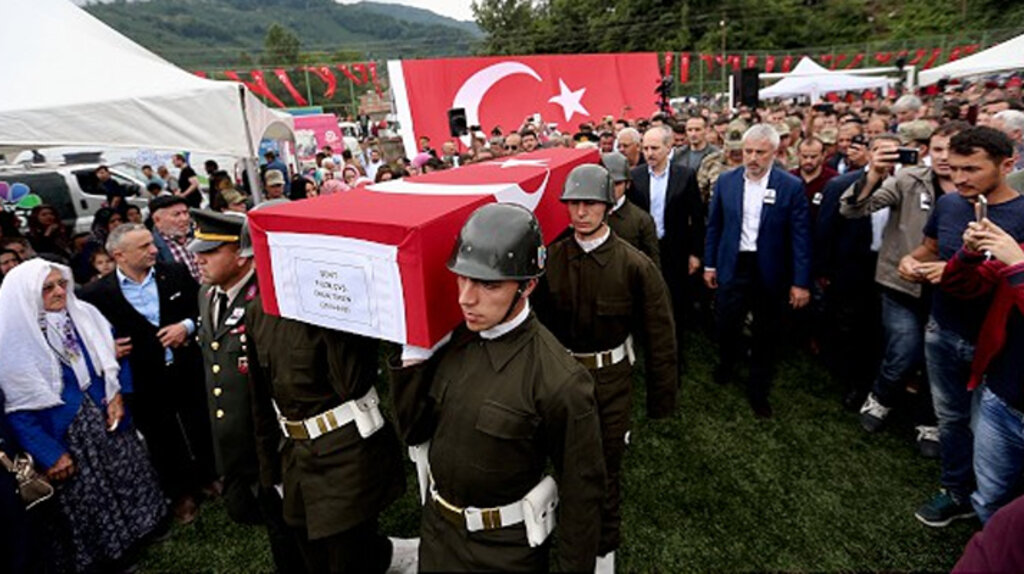 Ordu, Balıkesir ve Sakarya'da şehitler son yolculuğuna uğurlandı