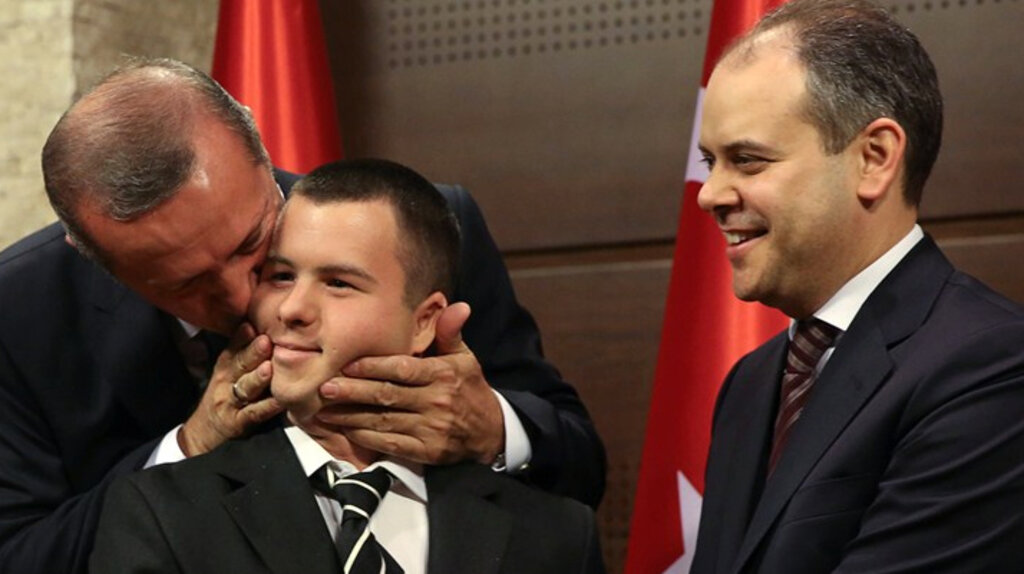 Bakan Çağatay Kılıç Ramazan Bayramı mesajı yayımladı 